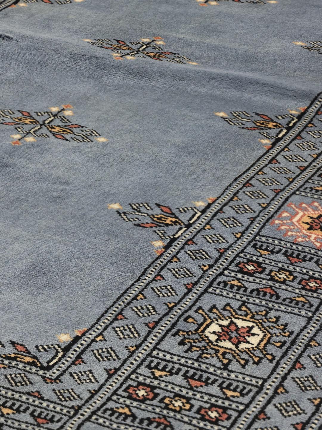 Handgemaakt Pakistan vloerkleed in het blauw
