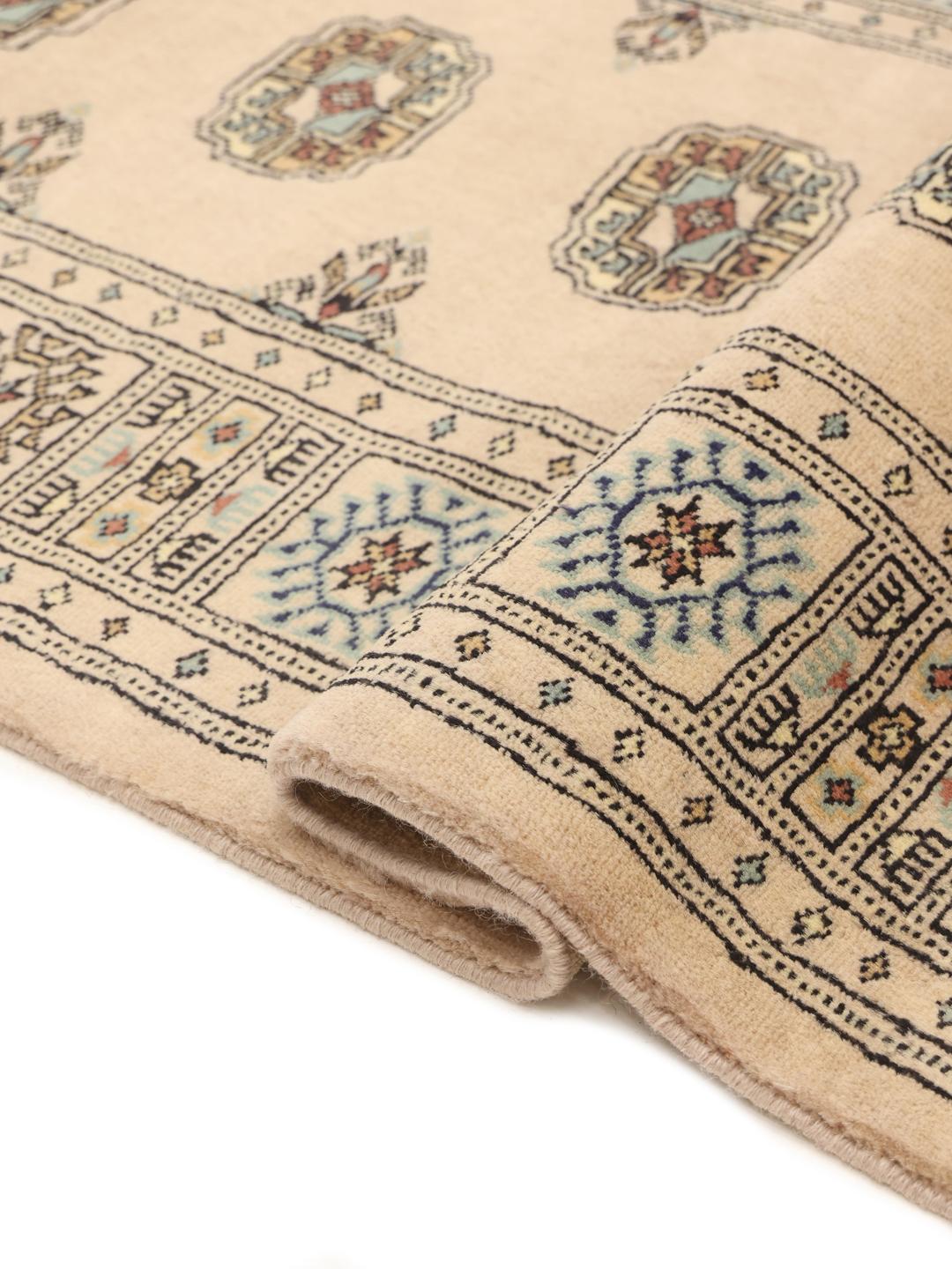 Handgeknoopte Pakistaanse Bokhara loper in beige