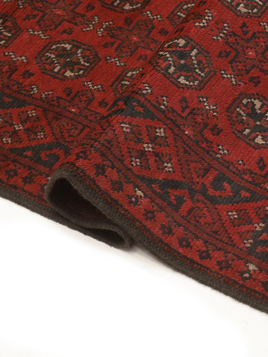 Handgemaakt Afghaans kleed in het rood