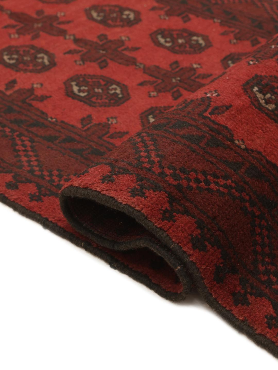 Tapis de couloir rouge foncé noué à la main provenant d'Afghanistan