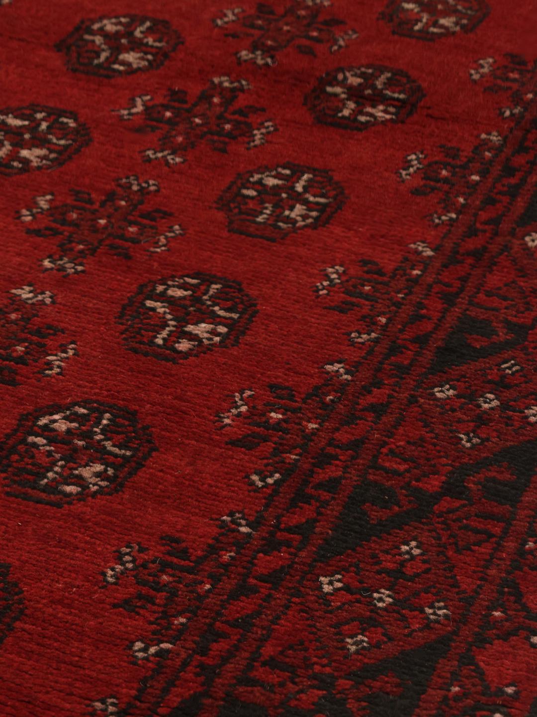 Tapis de couloir Afghan Fine noué à la main en rouge foncé et noir