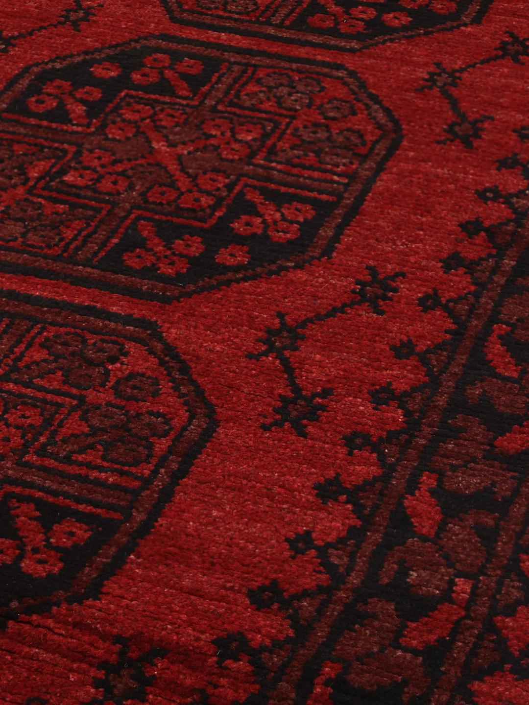 Tapis couloir Afghan Fine noué à la main en laine rouge foncé et noire