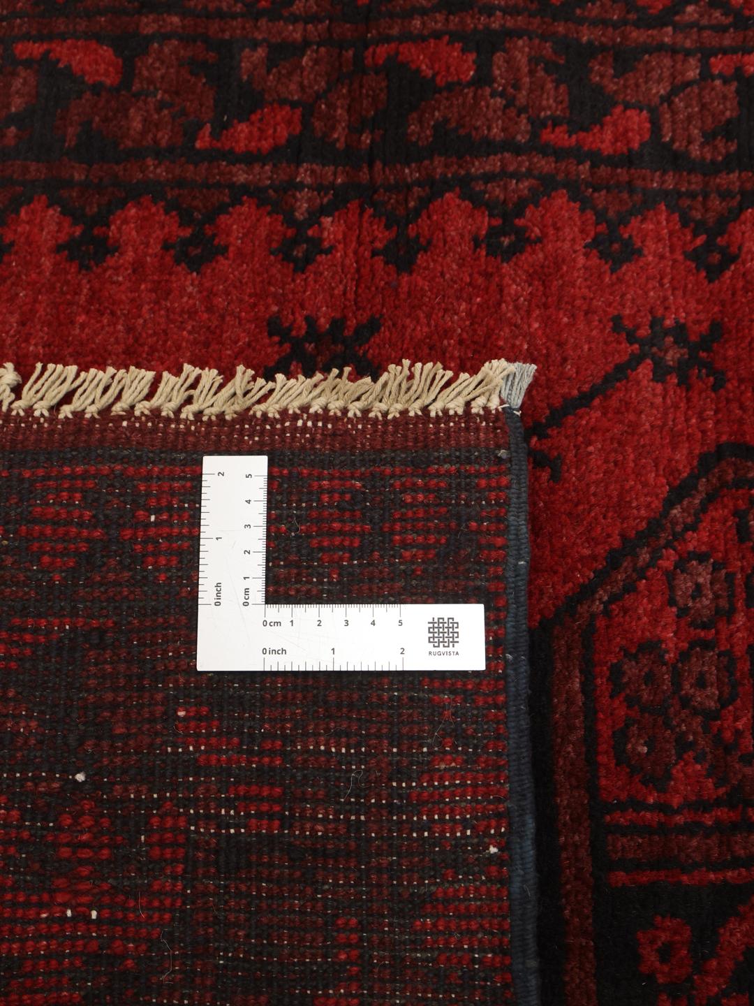 Tapis couloir Afghan Fine noué à la main en laine rouge foncé et noire
