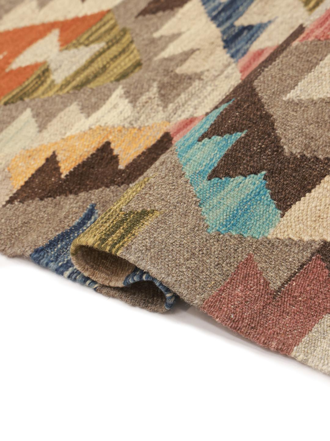 Hand-woven Kelim Ariana Trend rug from Afghanistan in beige and multicolor