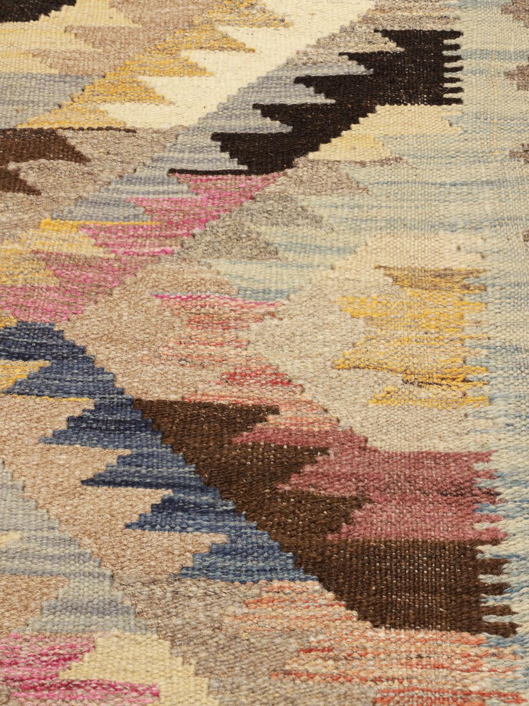 Hand-woven Kelim Ariana Trend runner in beige and multicolor wool from Afghanistan