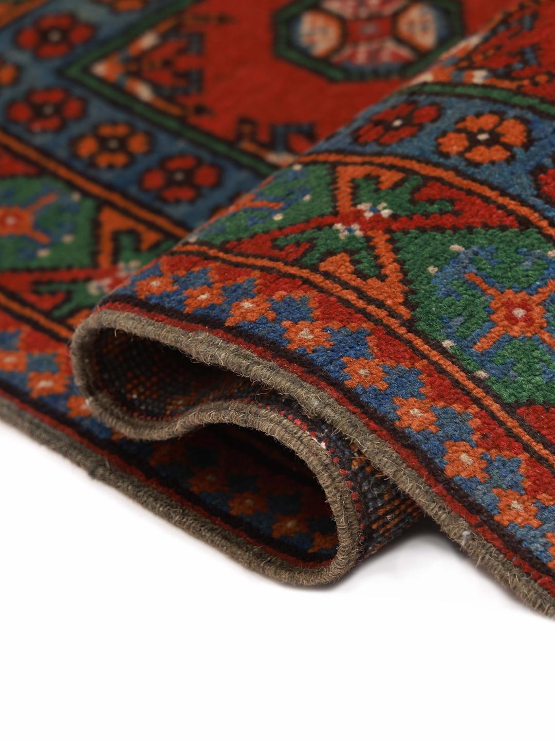 Hand-knotted Afghan Fine wool rug in red and green