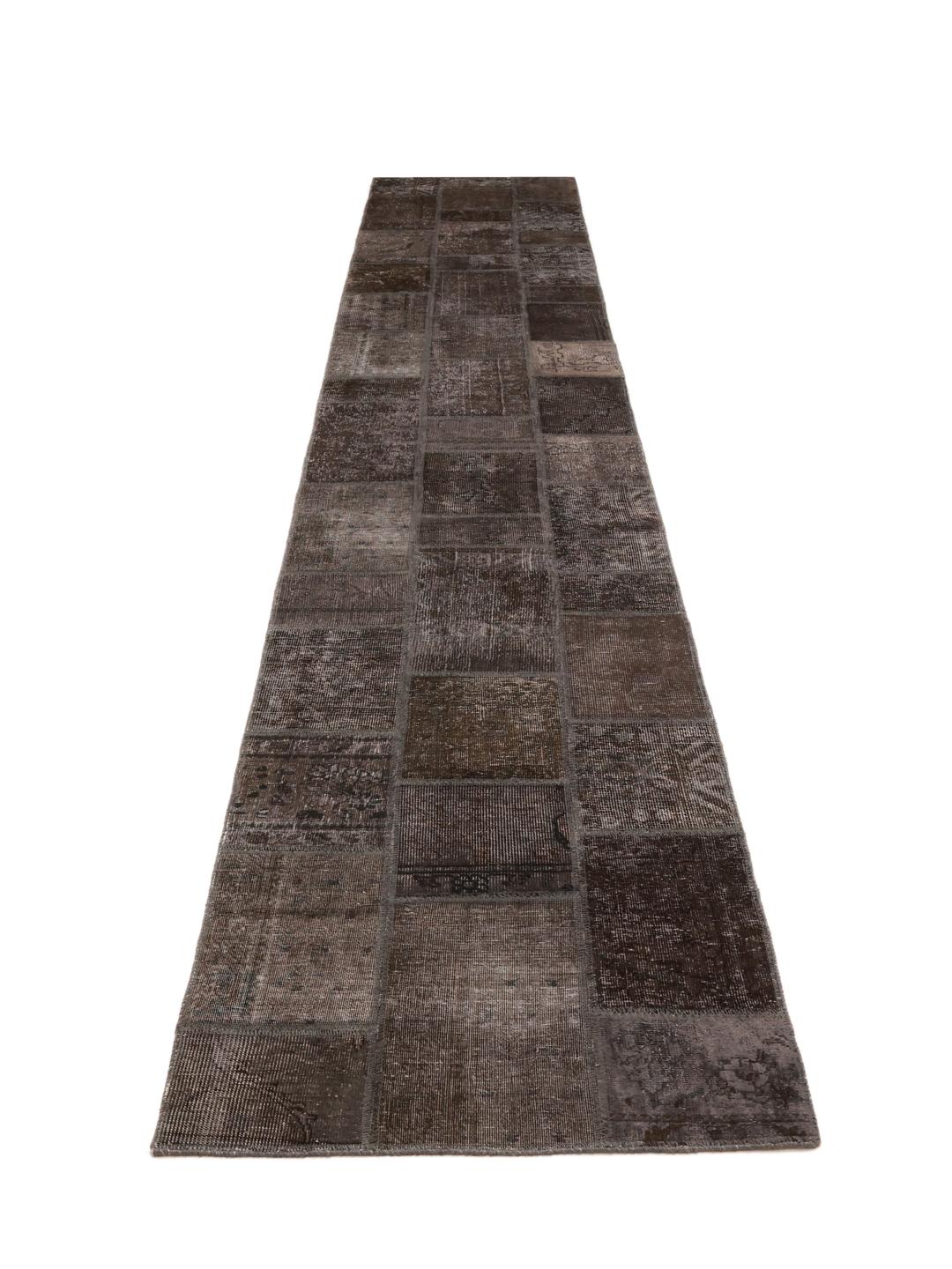 Ręcznie wiązany chodnik Patchwork w kolorze brązowym i ciemnoszarym z Turcji