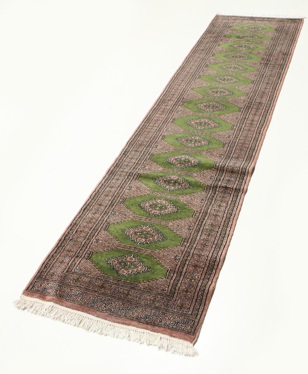 Pakistan Bokhara 2ply - Black / Dark red - 70 x 273 cm