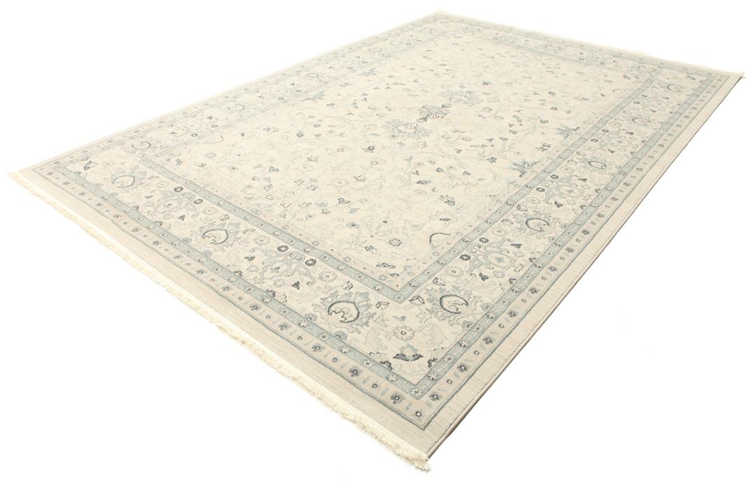 beige en groen tapijt met franjes