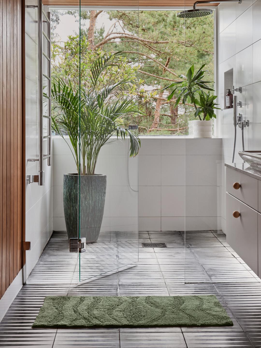 Tappeto Da Bagno In Microfibra Verde Muschio, 50x81 Cm, Antiscivolo - Morbido, Assorbente E Lavabile