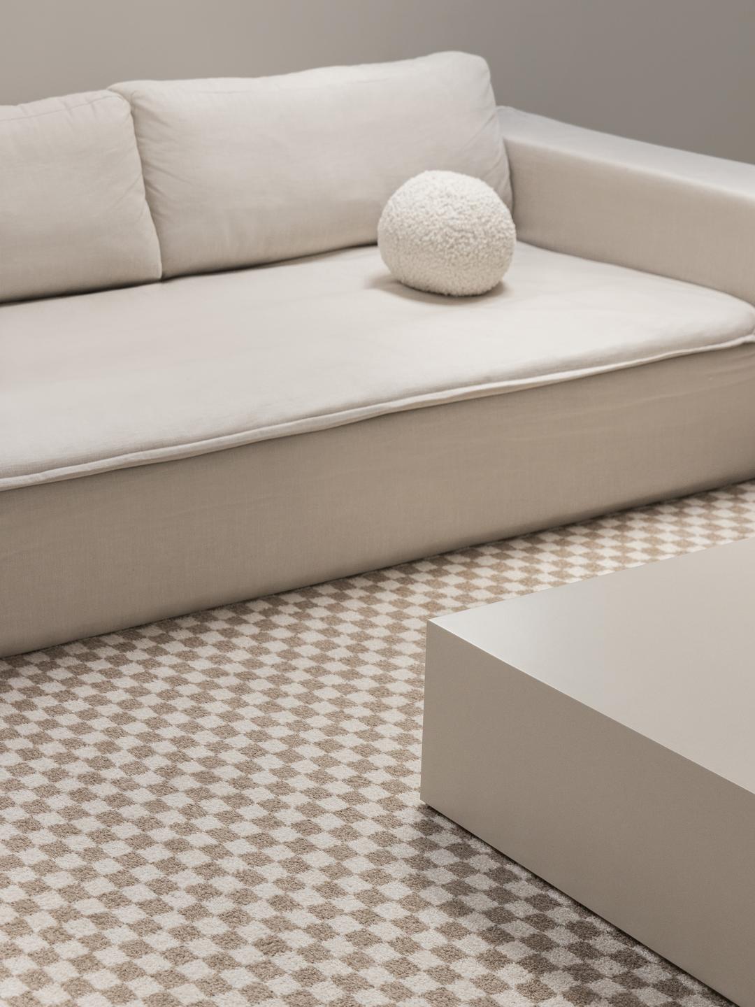 beige en wit geruit vloerkleed