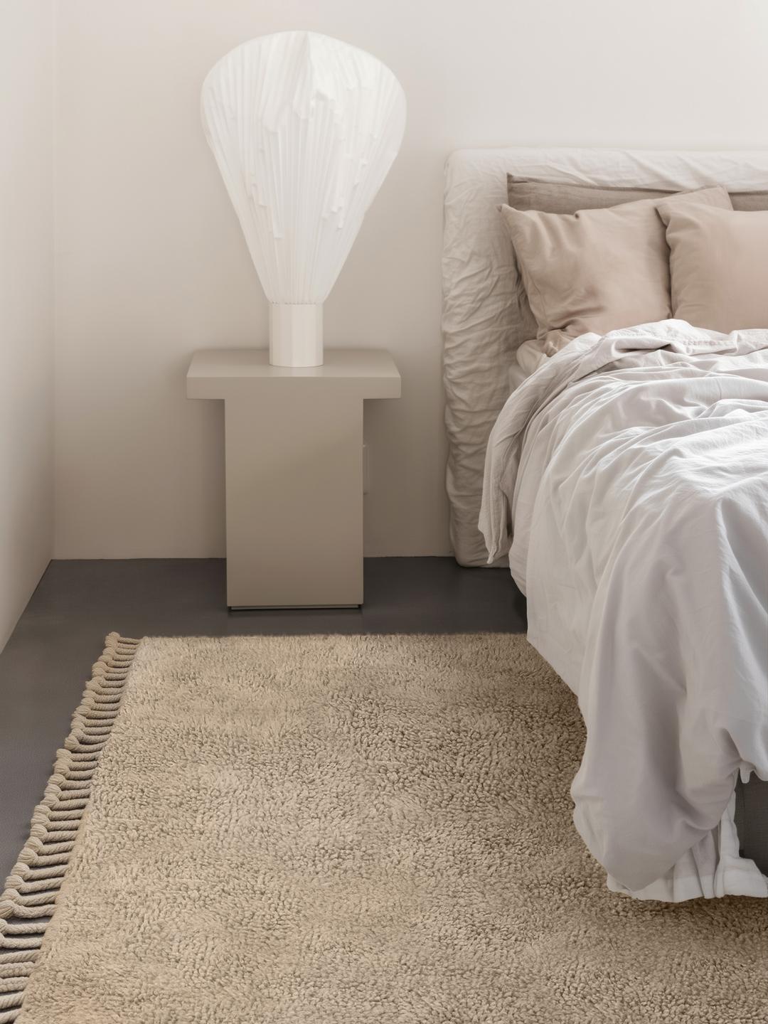 Offwhite shaggy tapijt met een dikke pool en franjes