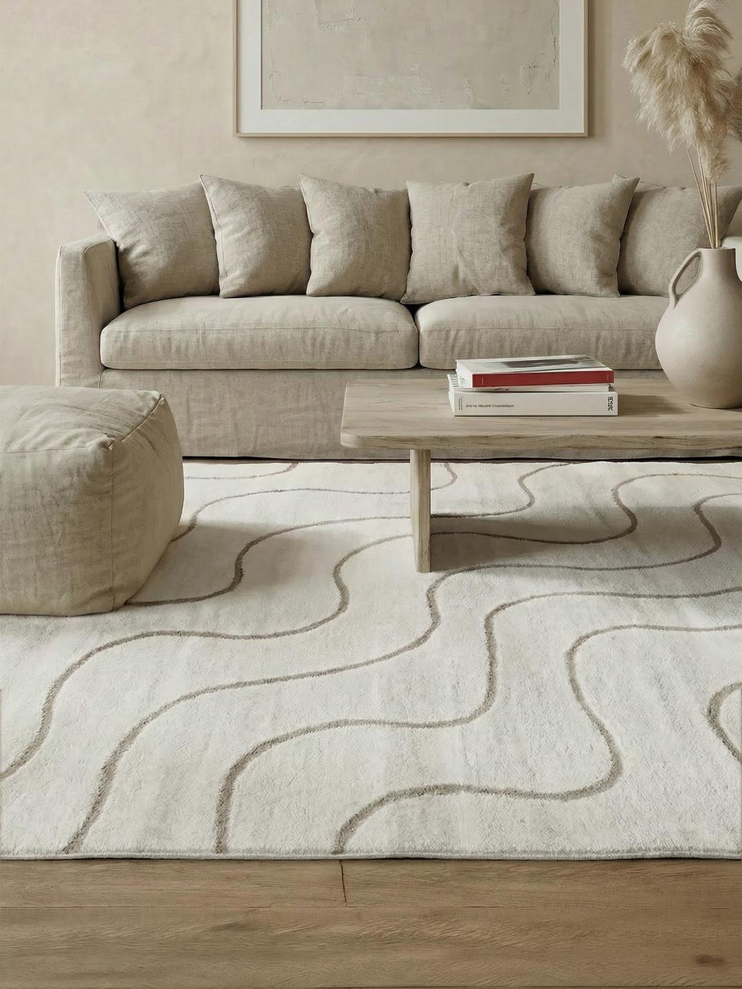 Wit en beige tapijt met hoge en lage pooltextuur