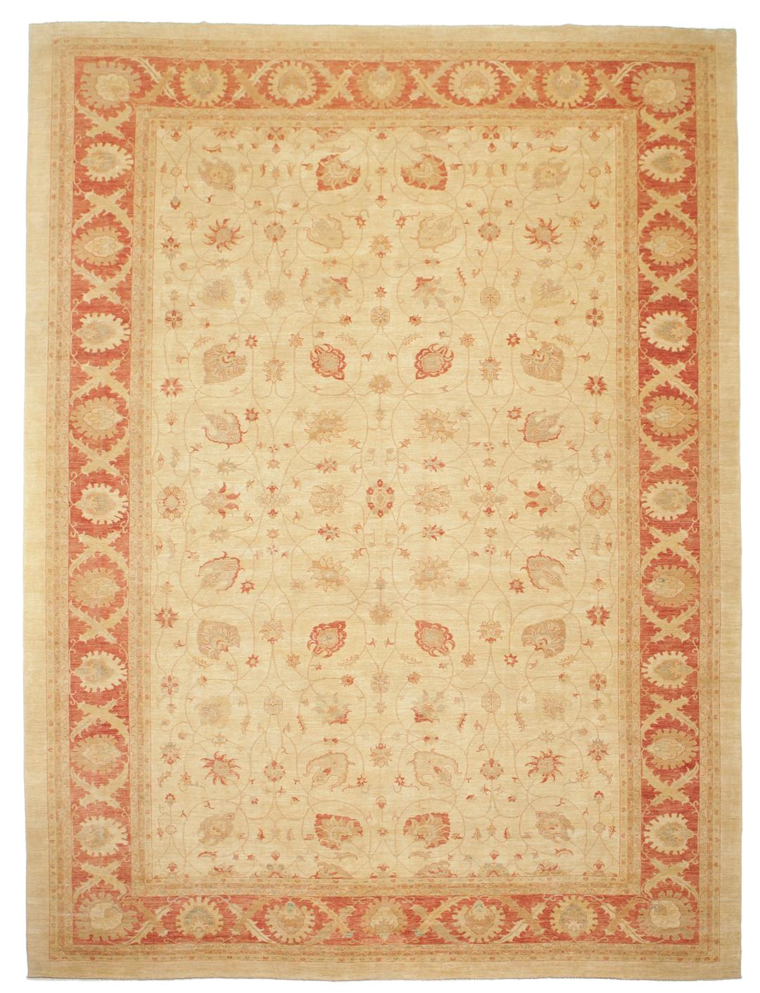 Large hand-knotted Ziegler Fine rug from Pakistan in beige and red tones.
