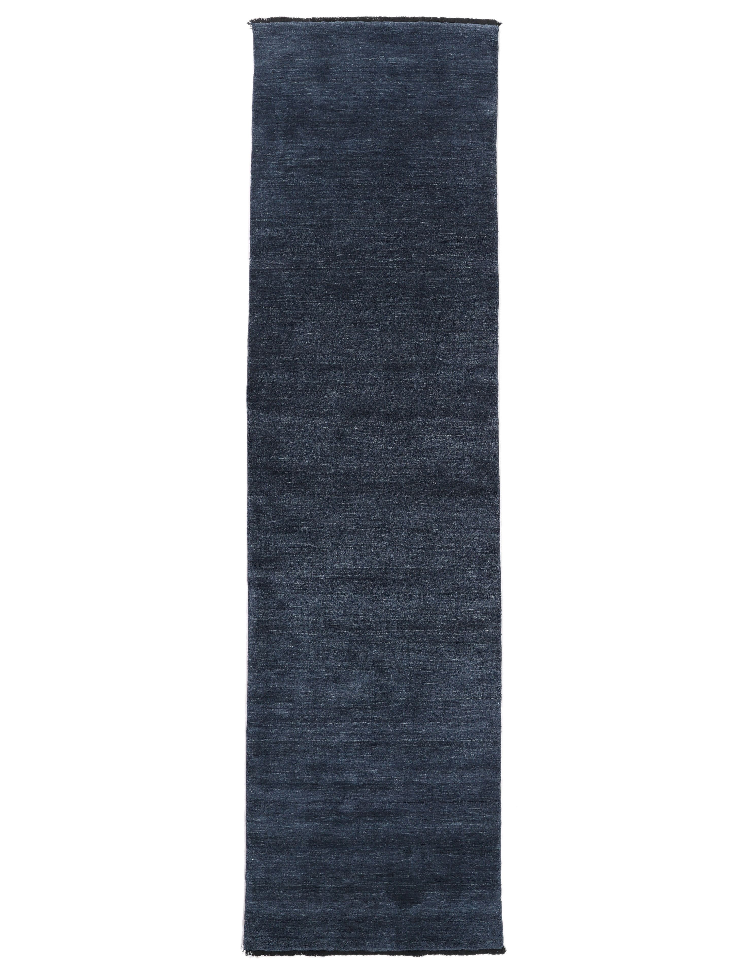 Donkerblauw