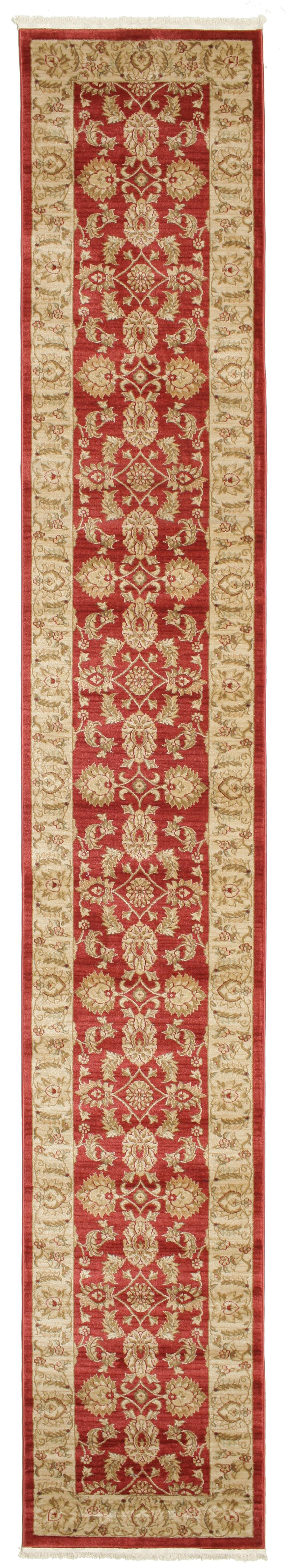 Rode loper met traditionele bloemmotieven en decoratieve randen