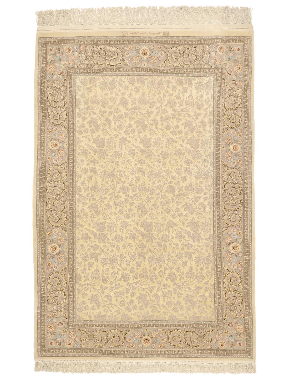 Ručno čvorovani Isfahan tepih s Bliskog istoka u nježnoj bež boji