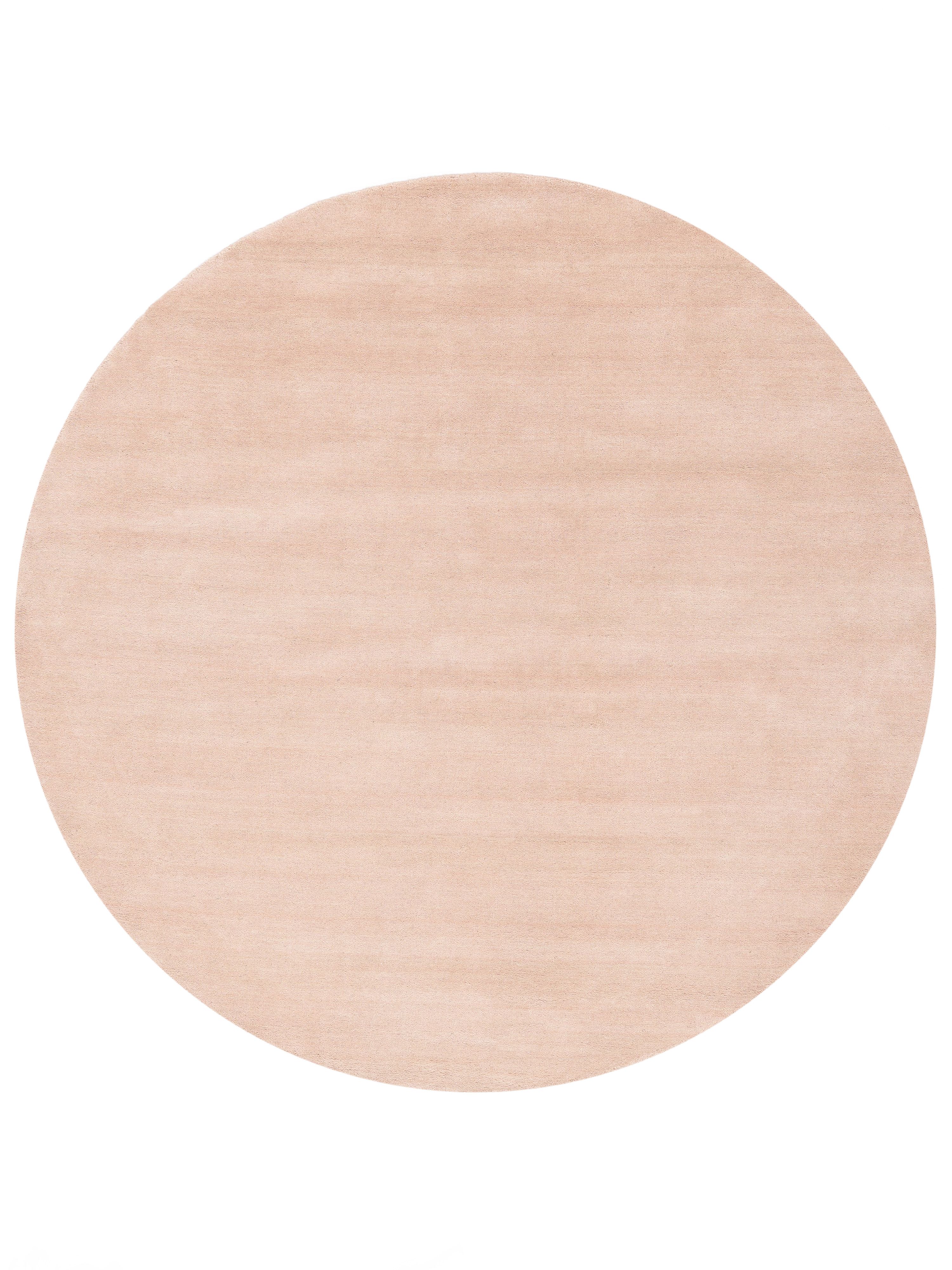 Vaalea pinkki