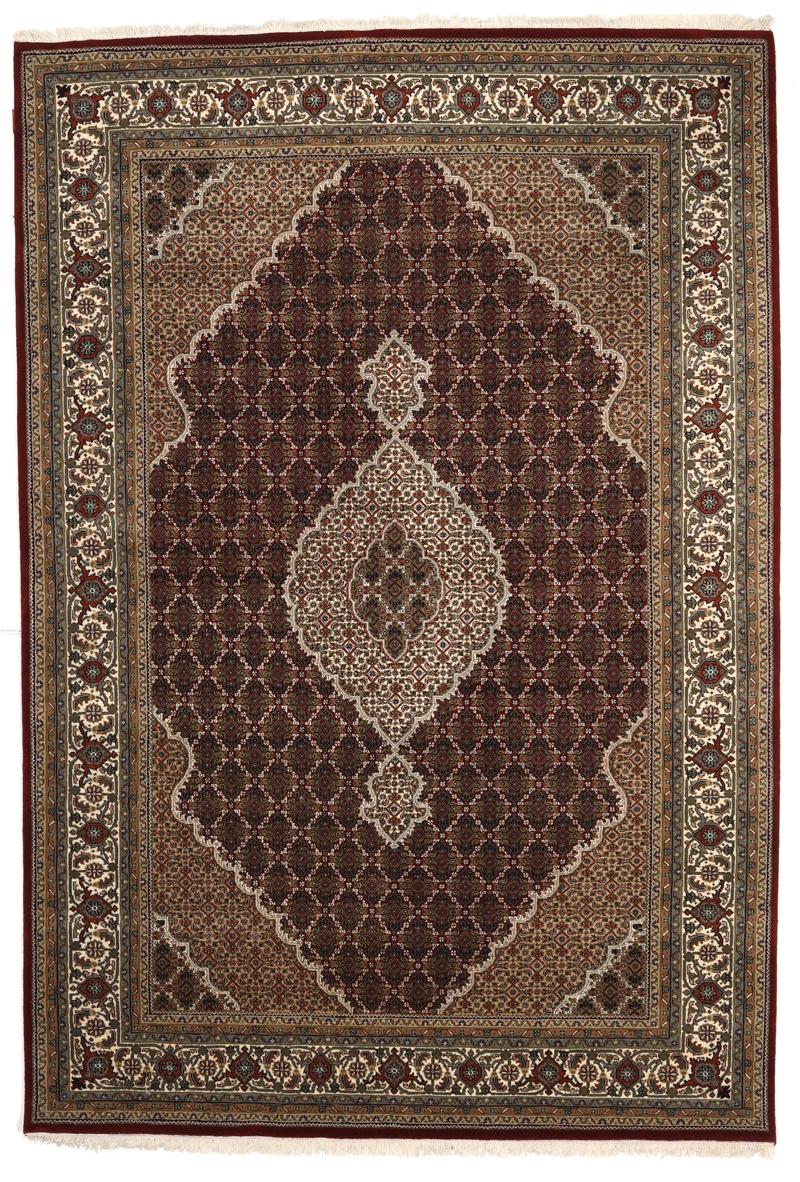 Tabriz Royal
