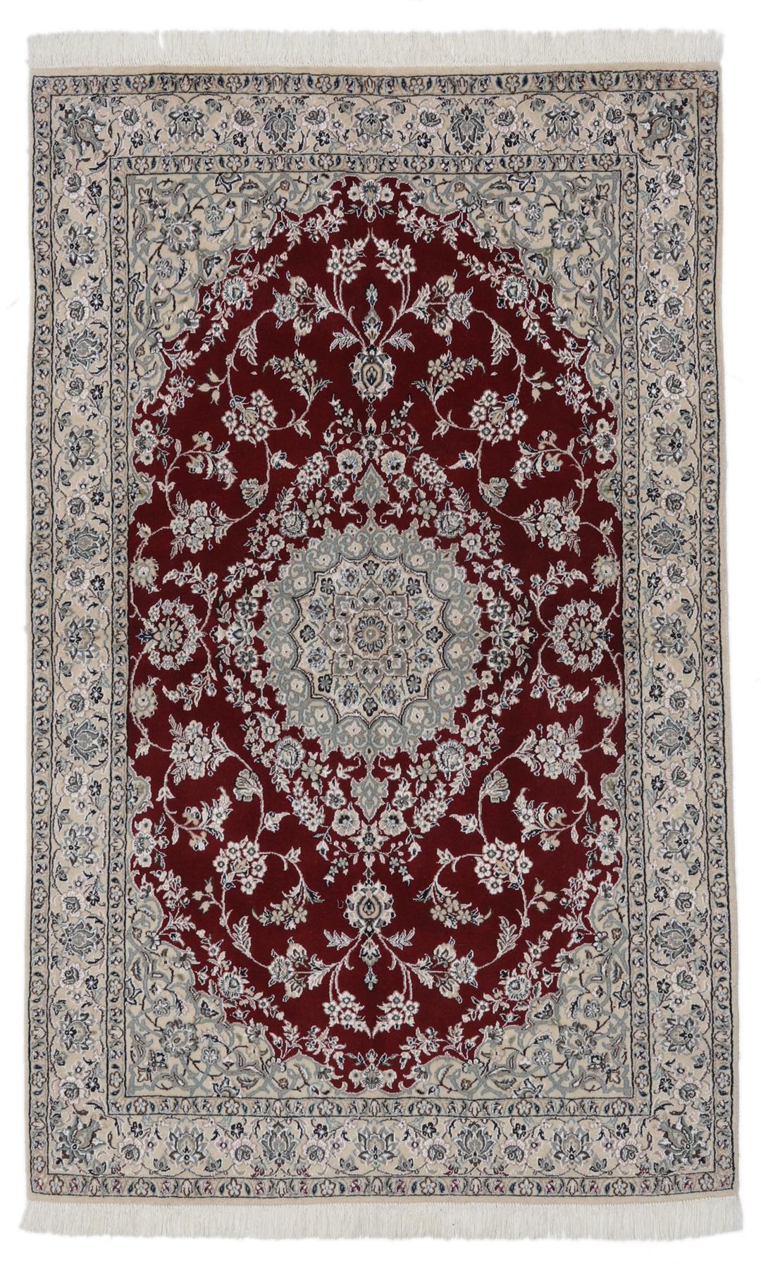 Hand-knotted Nain Fine 9La wool rug from the Middle East in red and beige tones