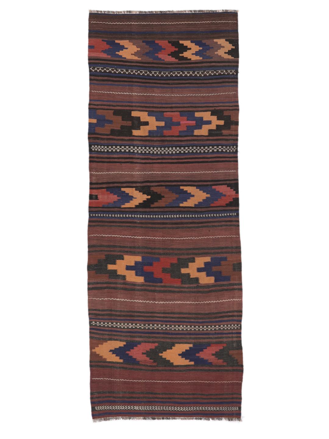 Tapis kelim vintage d'Afghanistan avec des motifs géométriques tribaux dans des tons marron et rouge