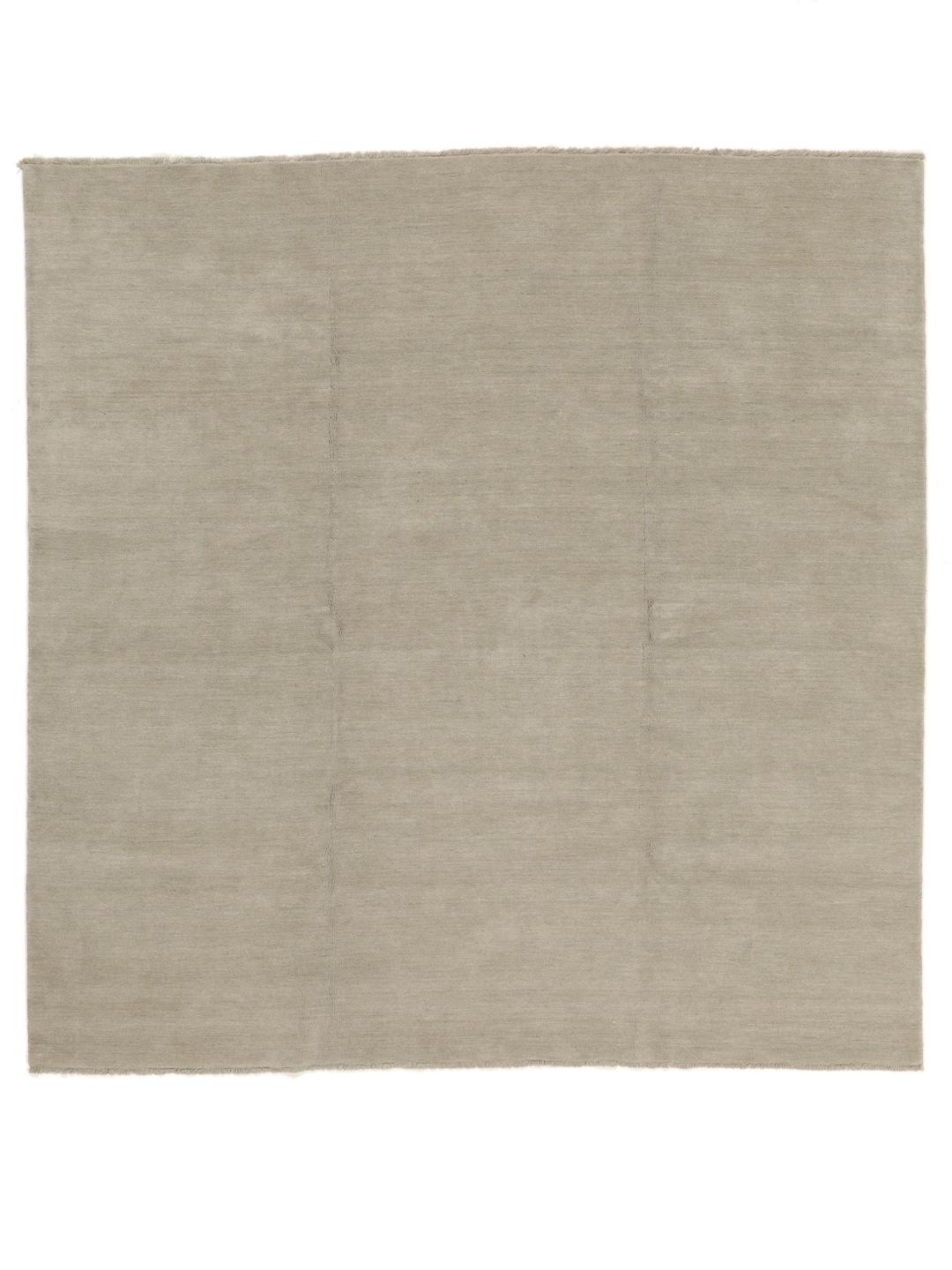 Vierkant beige tapijt met een zachte pool van Wool en franjes