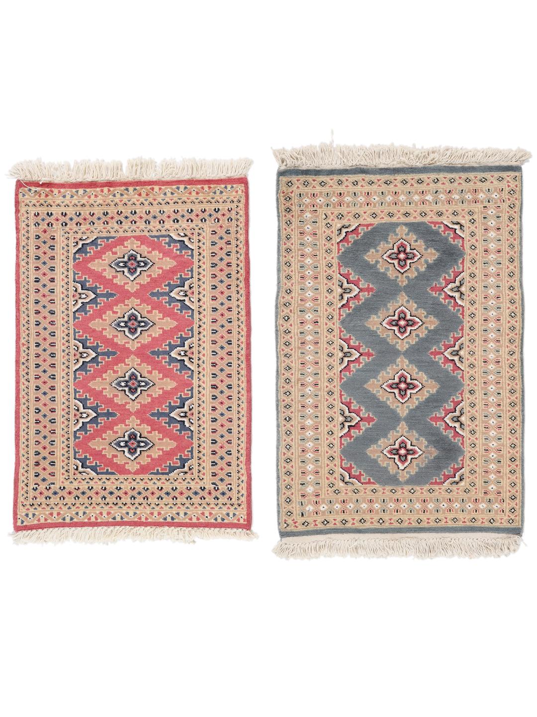 Hand-knotted Pakistan Bokhara 2ply rug in multicolor