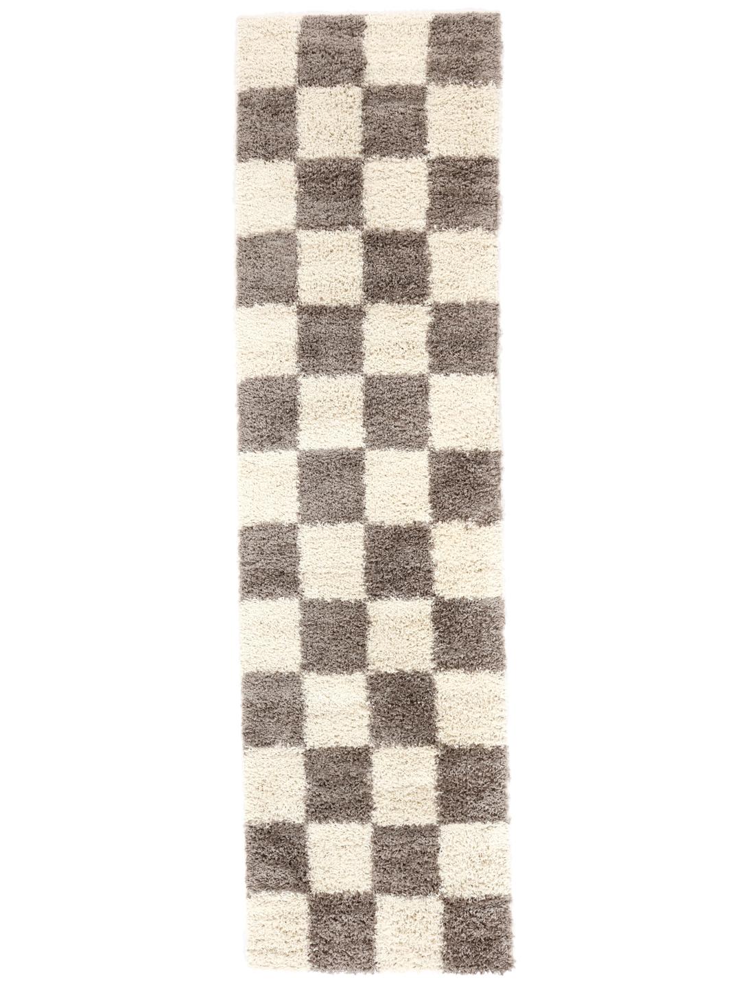 Un tapis de couloir à motif damier gris beige et blanc cassé