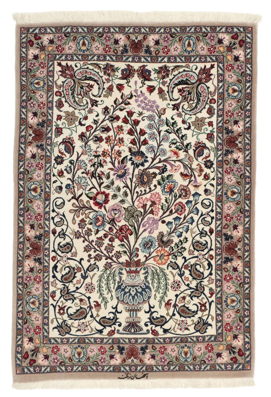 Handgeknoopt Isfahan-tapijt uit het Midden-Oosten met een bloemrijk vaasdesign in beige