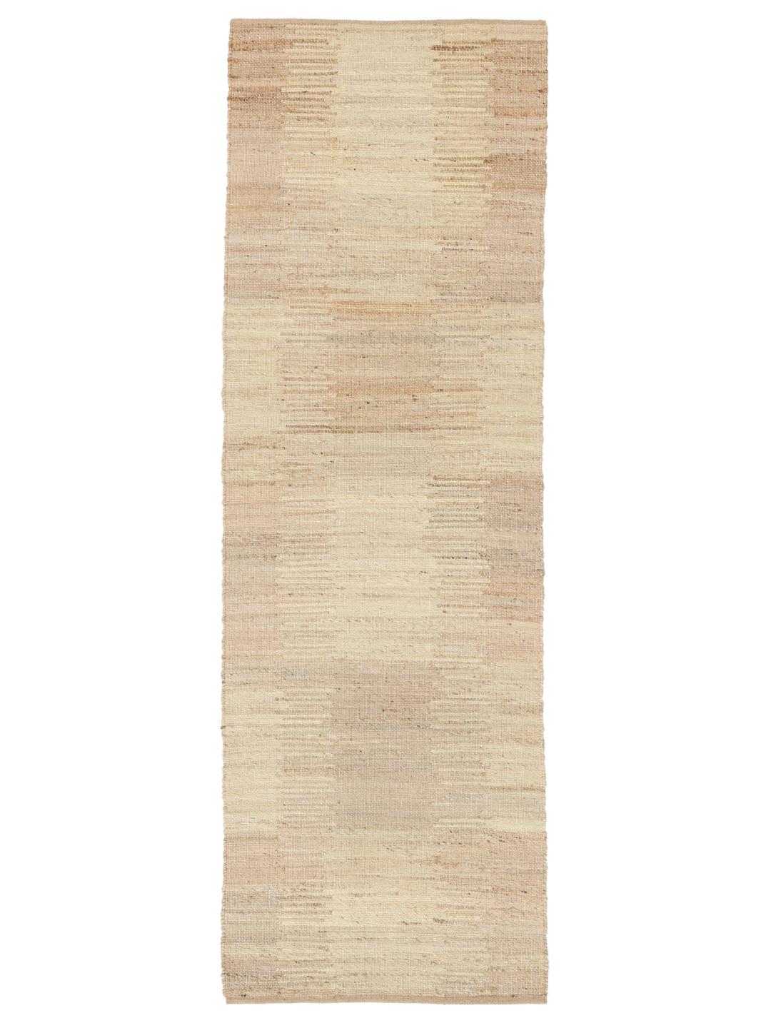 Beige løber med en naturlig vævet tekstur