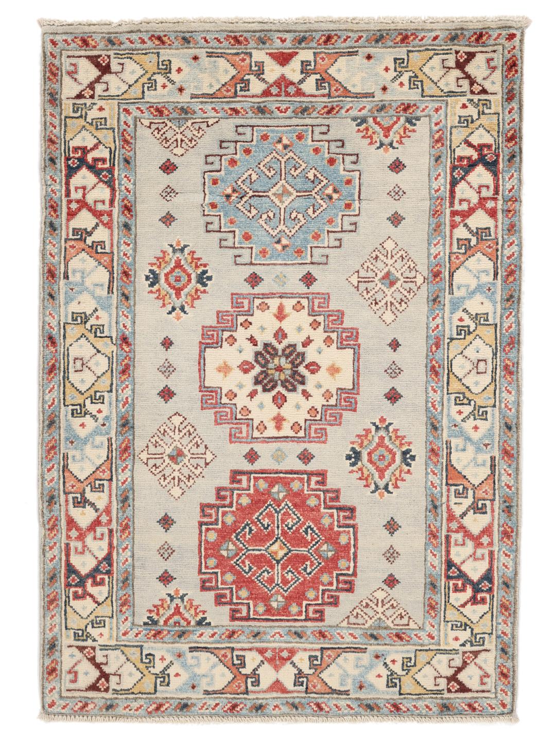 
    Kazak Fine - Beige / Marrón - 82 x 118 cm
  