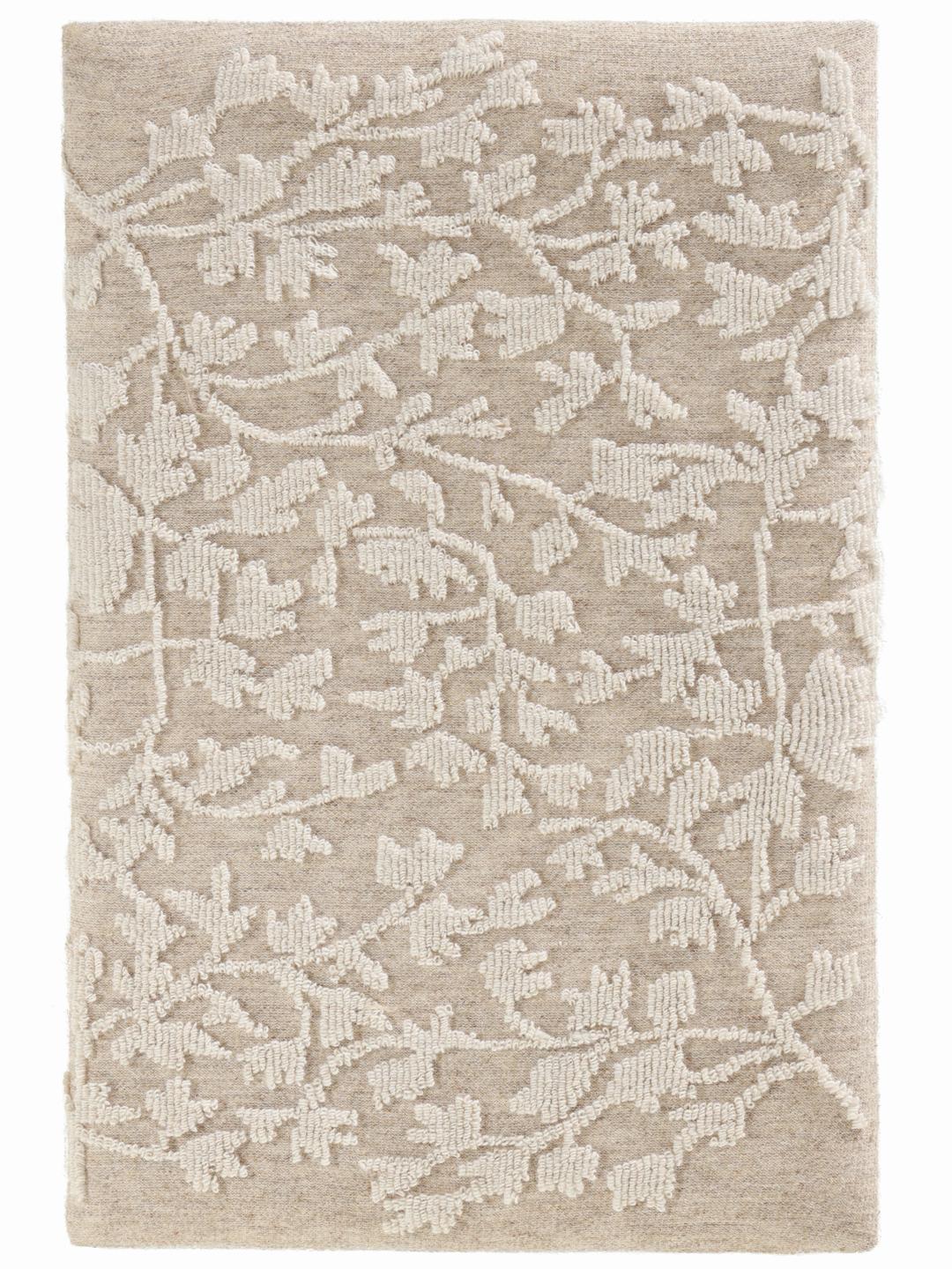 Beige wanddecoratie met een bladpatroon in reliëf