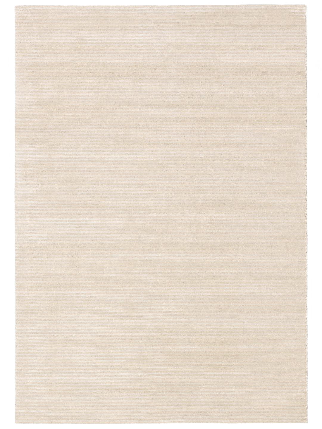 Beige tæppe med et diskret stribet mønster