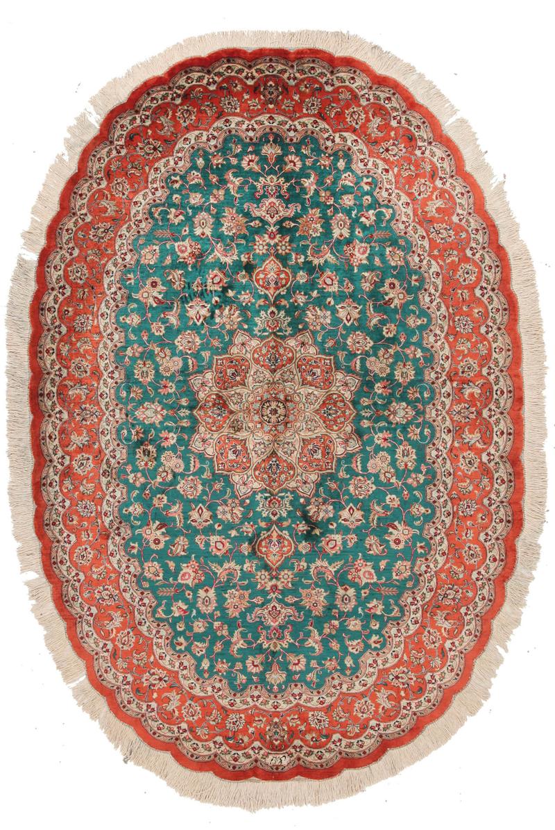 Qum zijde