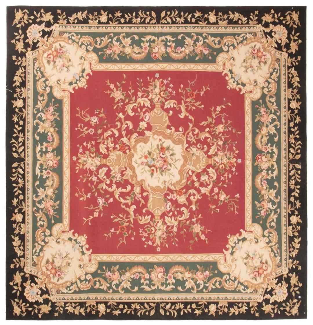 Vierkant Aubusson tapijt met een rood bloemenpatroon gemaakt in China