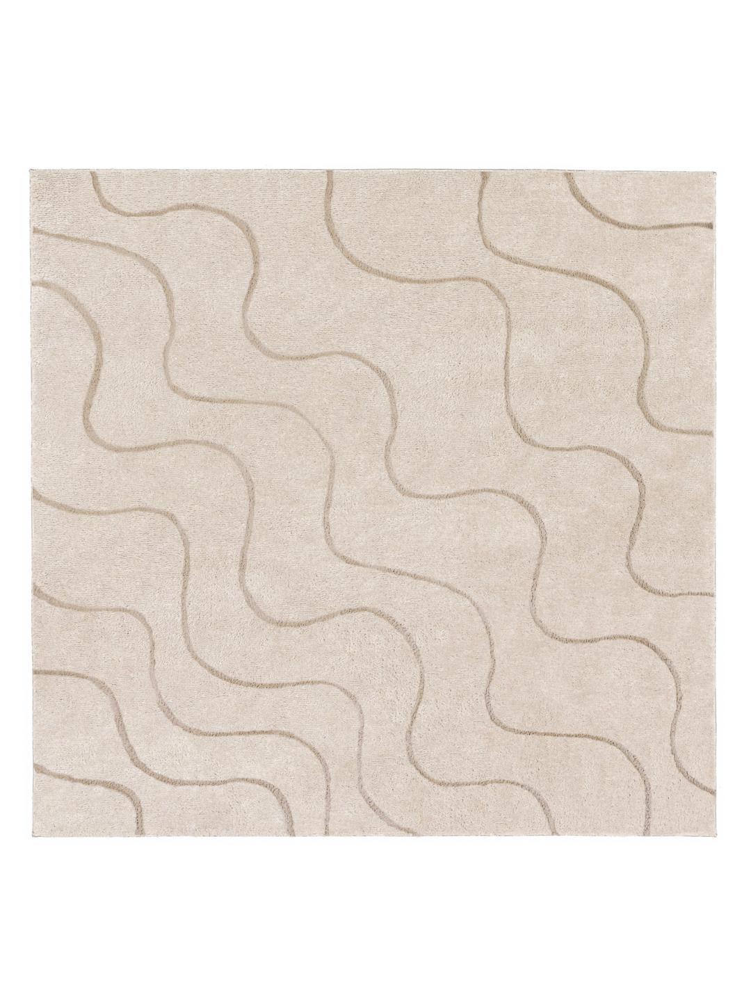 Vierkant beige tapijt met een vloeiend ontwerp in hoge en lage polen