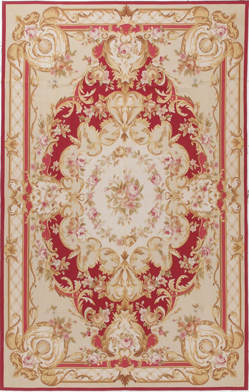 Håndvævet tæppe i Aubusson-stil fra Kina med blomstermotiver i rød og creme