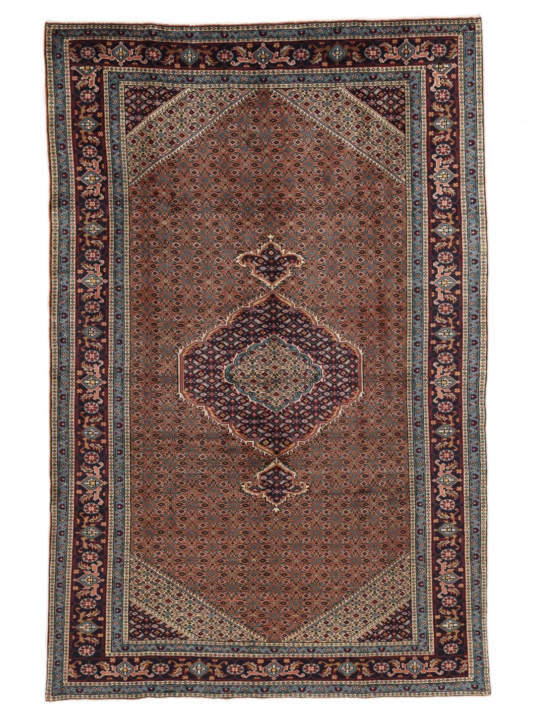 Tapis Ardebil noué à la main originaire du Moyen-Orient dans des tons rouge foncé et bleu