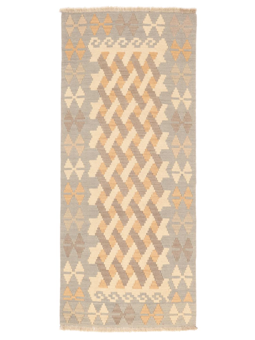 Hand-woven Ghashghai runner with a geometric pattern in beige and grey