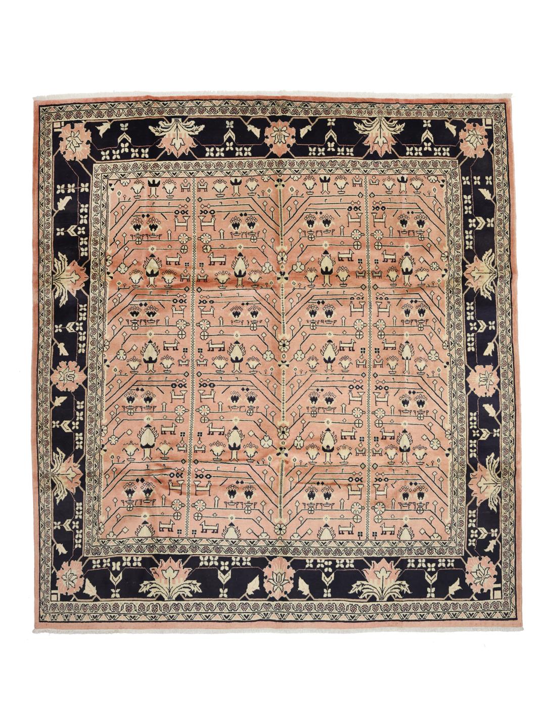 Tapis Heriz noué à la main originaire du Moyen-Orient en rose et noir