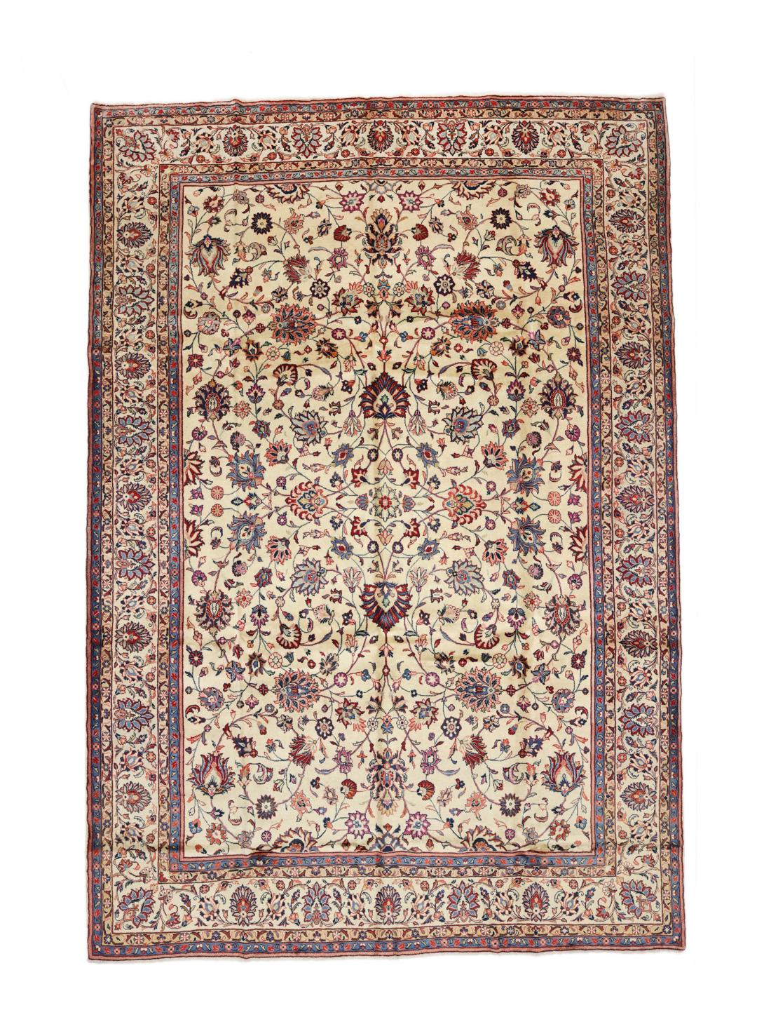 Met de hand geknoopt Yazd-tapijt uit het Midden-Oosten met een beige veld en bloemmotieven.