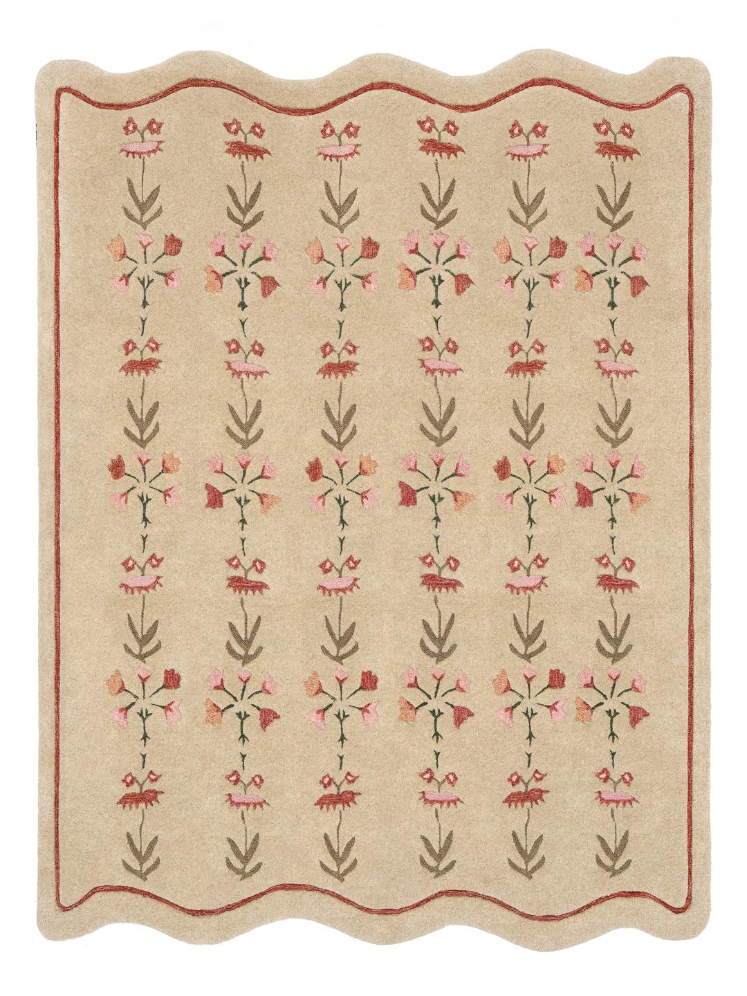 Beige tapijt met bloemmotieven