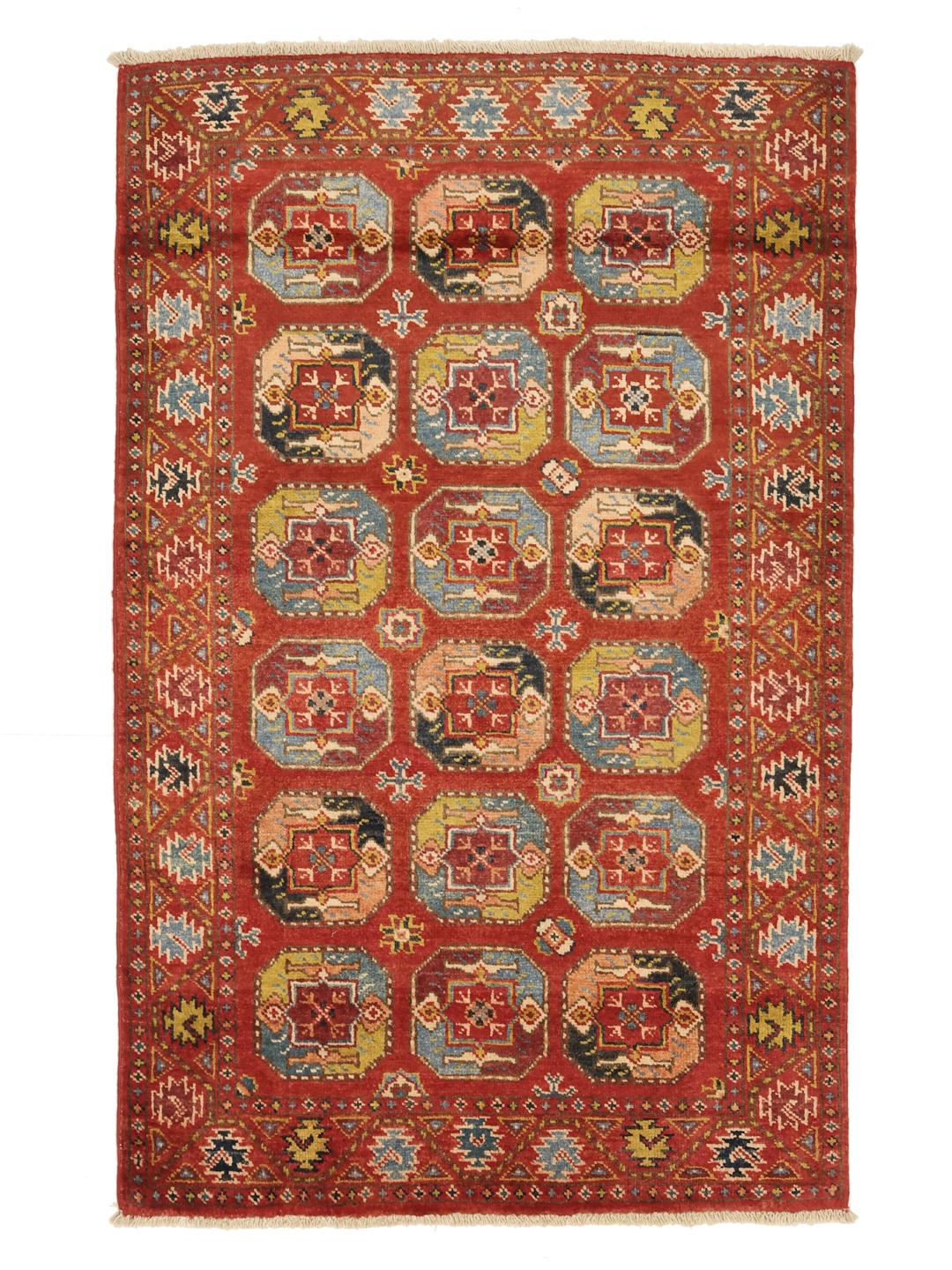 Handgeknüpfter Kazak-Teppich aus Afghanistan mit rotem Feld und geometrischen Medaillons