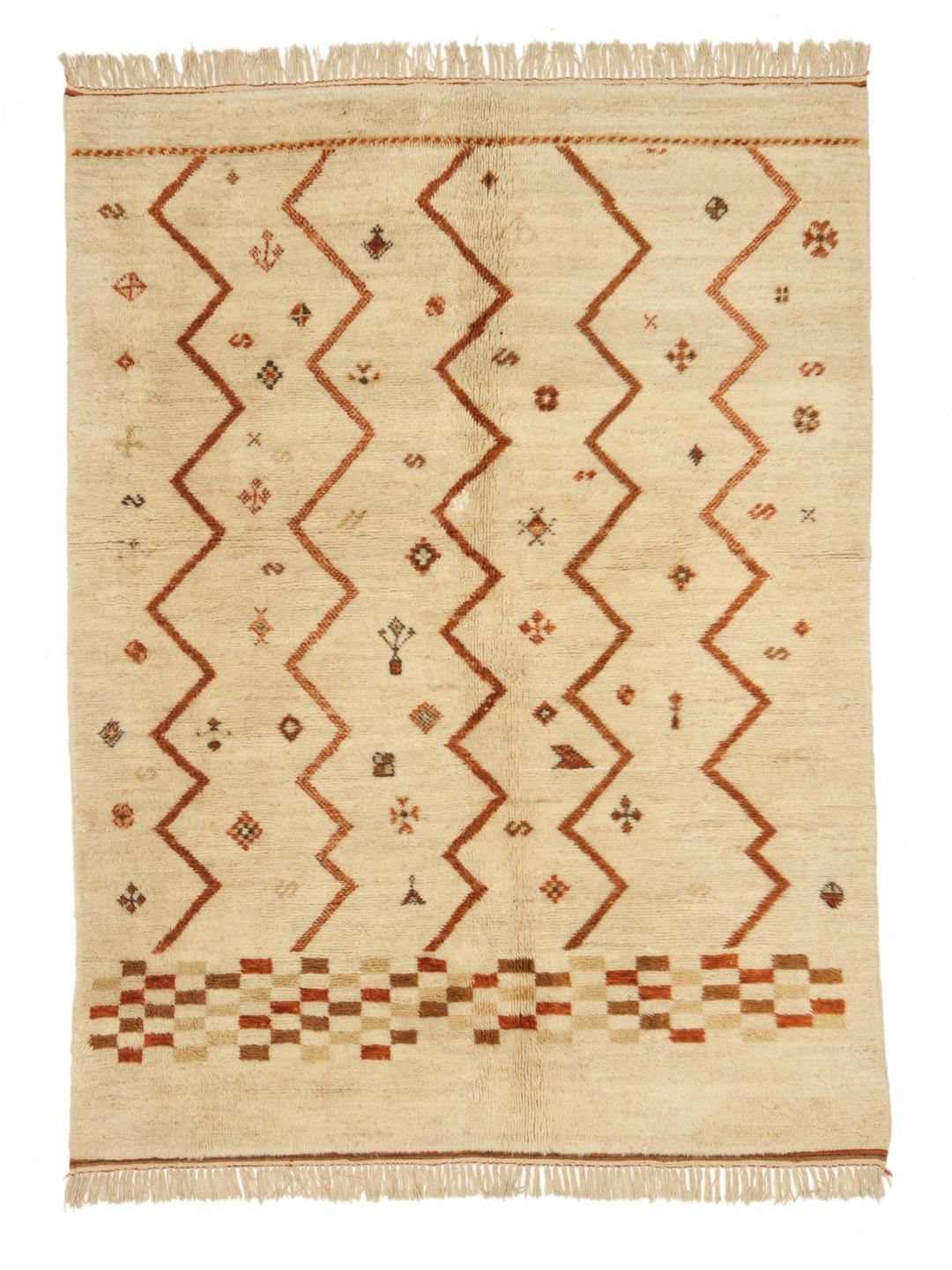 Håndknyttet beige marokkansk tæppe med zig-zag stammemotiver