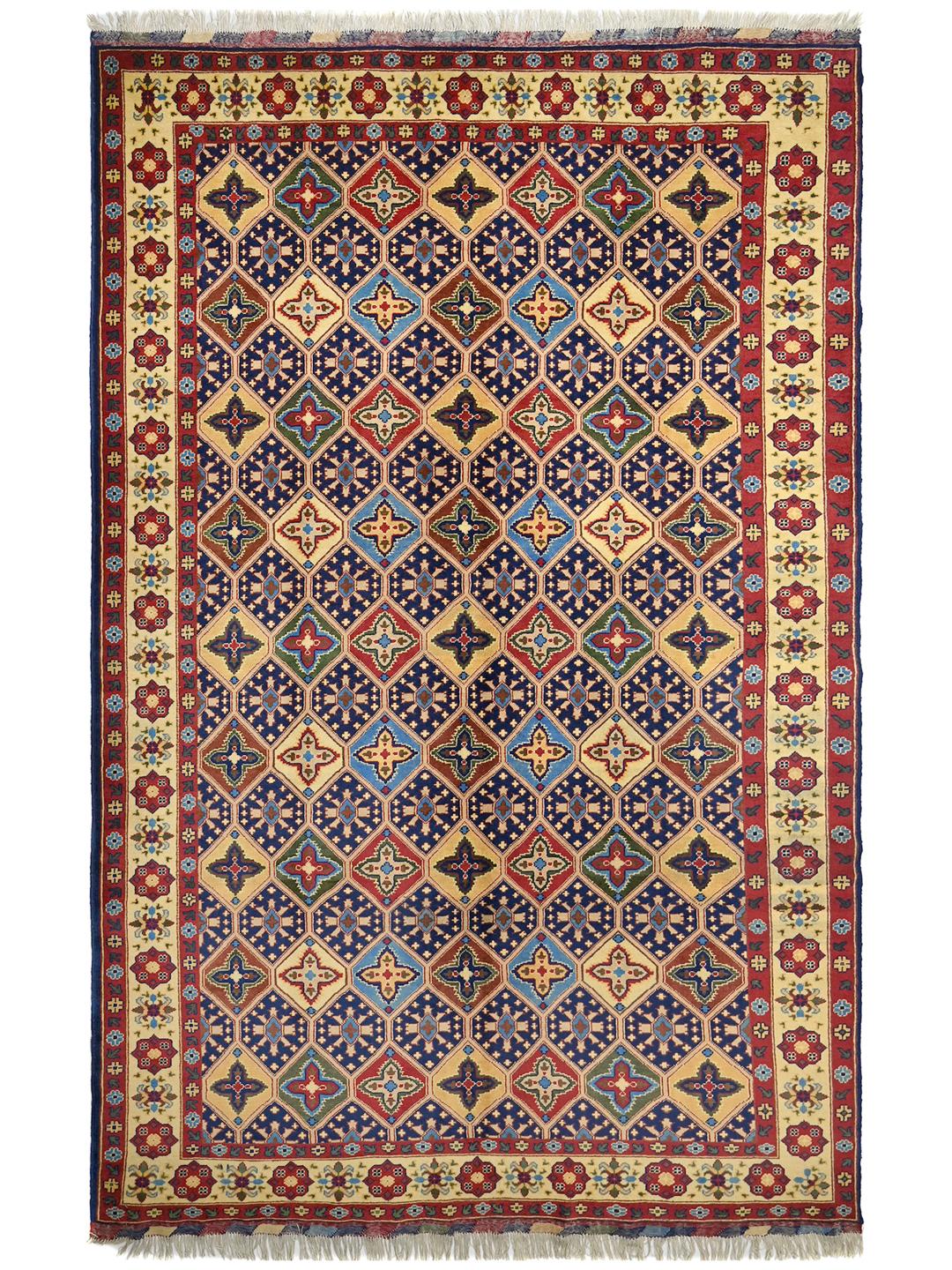 Kunduz rug from Afghanistan in multicolor
