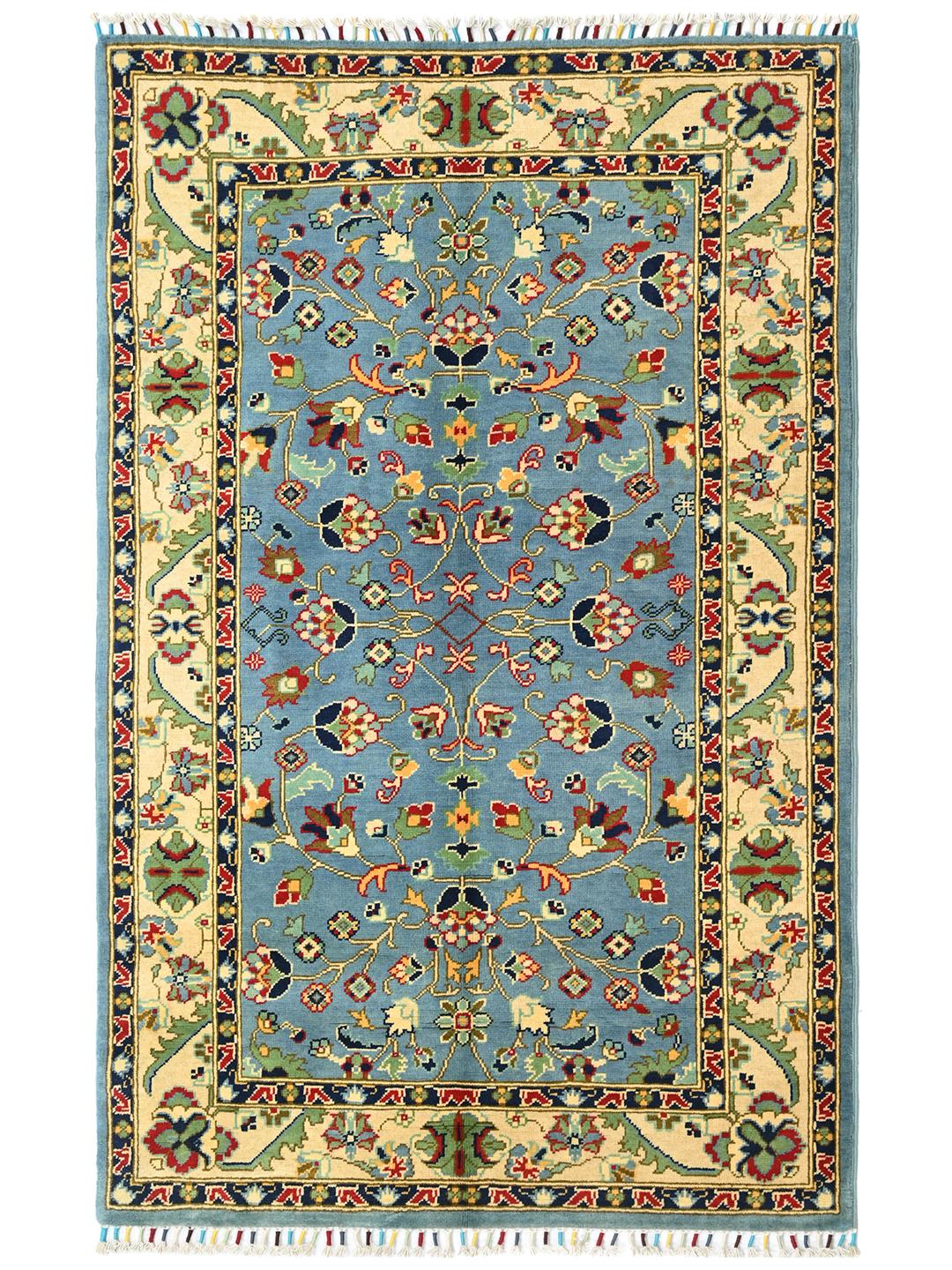 Handgeknoopt Afghaans Kunduz-tapijt in blauw met bloemmotieven