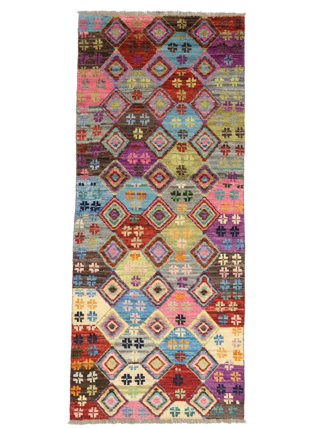 Tapis couloir noué à la main provenant d'Afghanistan avec un motif géométrique coloré