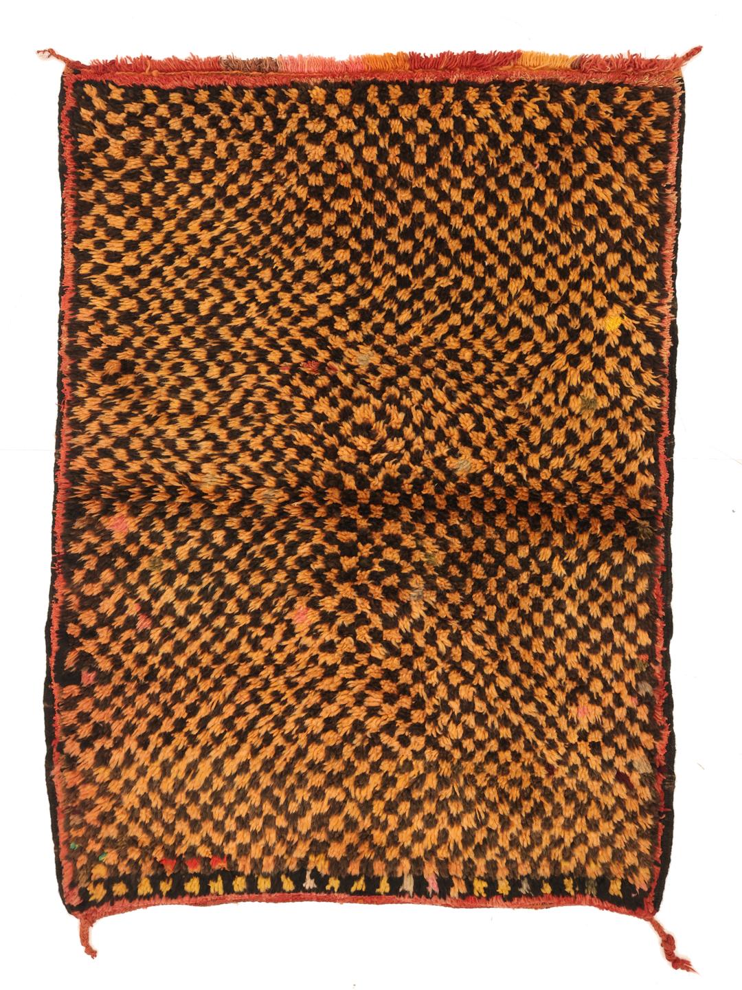 Vintage handgemaakt Marokkaans wollen tapijt met geometrisch patroon in oranje en zwart