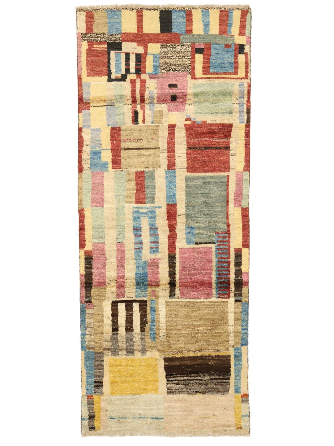 Tapis long afghan noué à la main avec un motif géométrique multicolore vibrant