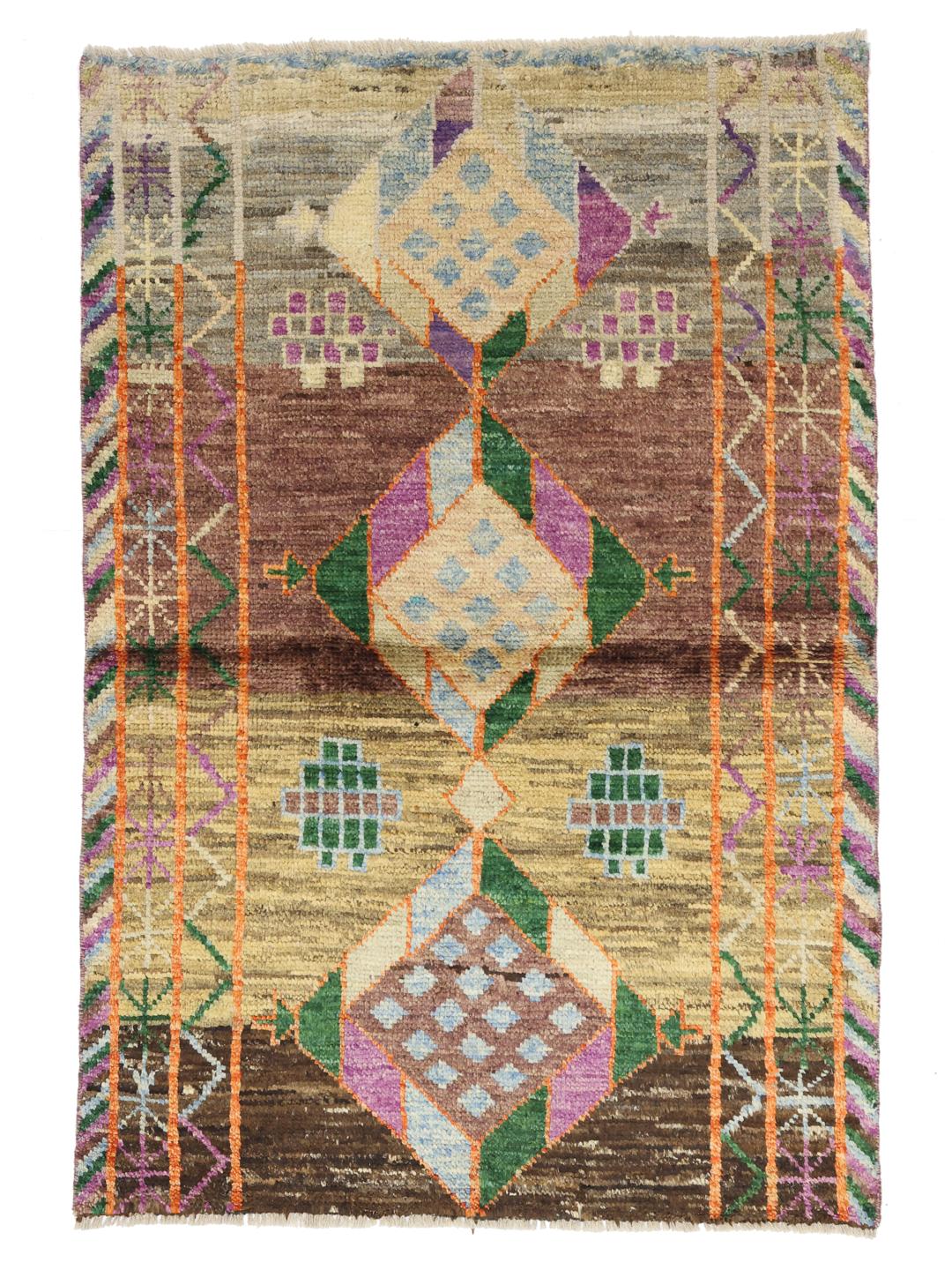 Handmade wool rug from Afghanistan in multicolour